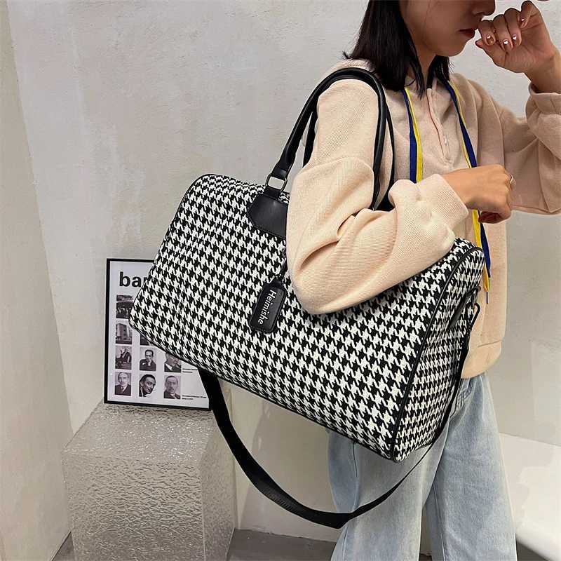 Large Houndstooth Wens Travel Bag Organizer Sports Gym Bag Weekend Duffle Handbag Shoder Crossbody Bags Packing Cubes Totes Y251209