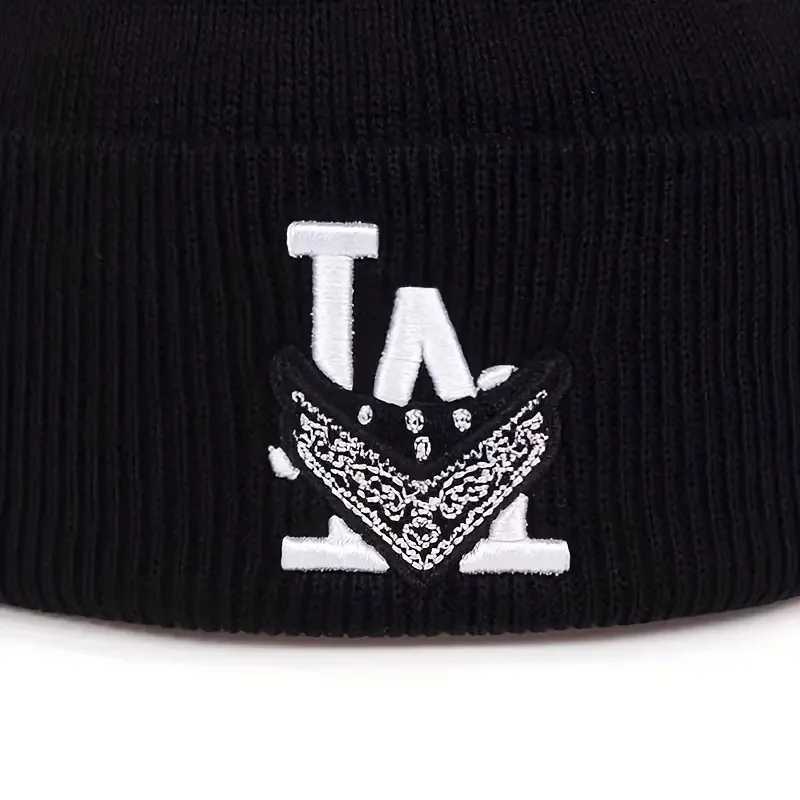 Luxury New LA Letter Side Earth Embroidery Unisex Casual Beanie Hat Personalized Hip-hop Fashion Winter Warm Knit Soft Hat Skull Hat Y251209
