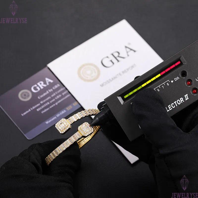 Drop Shipping Hip Hop Jewelry Gold Plated 925 Sterling Silver VVS Baguette Diamond Iced Out Love Cuff Bangle Bracelet for Women