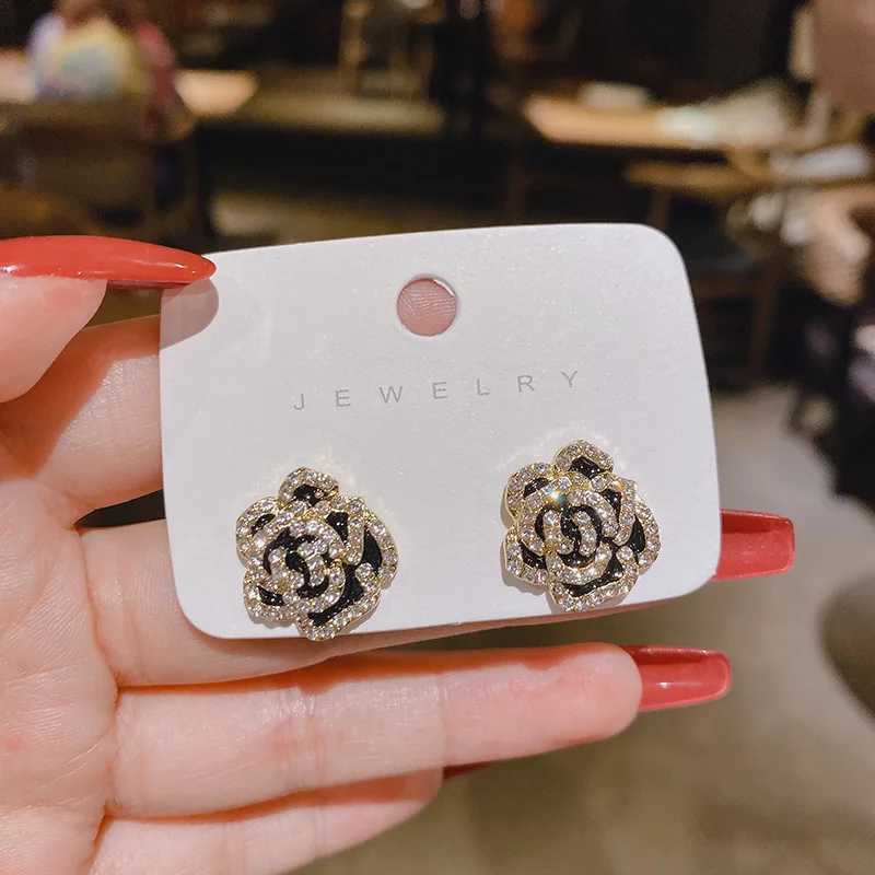 2025 New Luxury Black lia wer Stud Earrings for Wens Korean Fashion Jewelry Party Exquisite Accories Gift Y251210