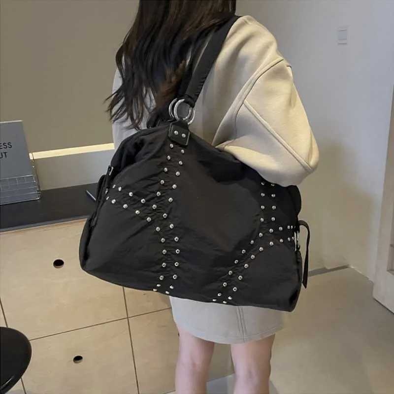 Fiable Nyl Underarm Tote Bag Wens Large Shode Bag Cmuter Bag Sli Autumn Trend Youth Pure Color Bags Handbag Y251209