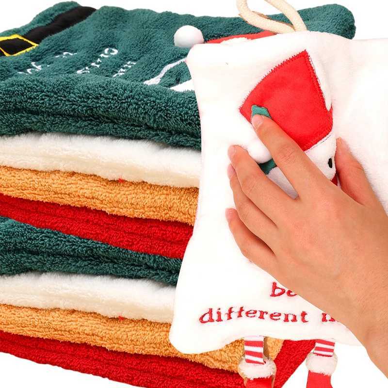 Christmas Hand Towel Christmas Coral Fleece Towel Kitchen Absorbent Drying Rag Xmas Cartoon Hand Towel Thickened Hanging Cloth C251210