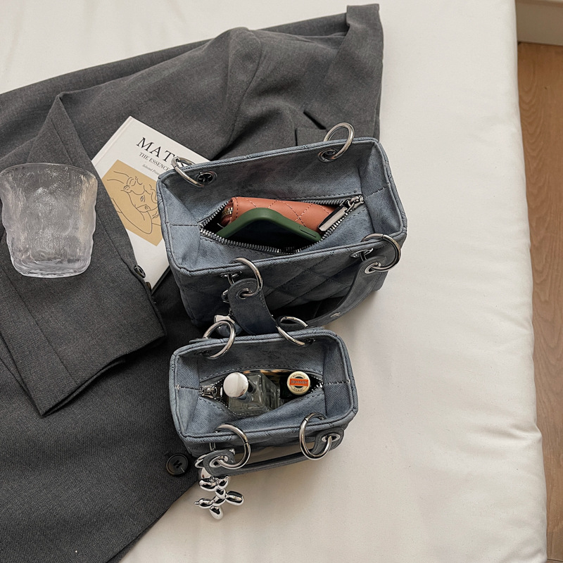 Free shipping designer bags for womens Shoulder bags black blue khaki red beige fashionable and versatile crossbody bag