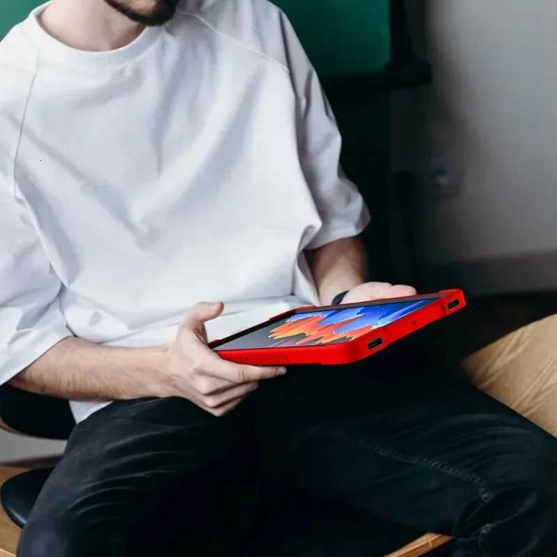 Hybrid Shockproof Case for Galaxy Tab S11 11 2025 S10 FE131 S9 tra 146 S8 Plus 124 S7 11 Tablet Cover Rugged Cases H251210