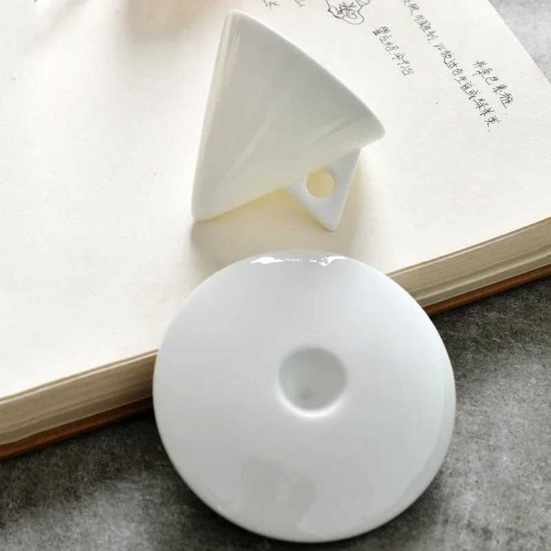 European Bone China Coffee Cup and Saucer Set with Spoon Concentrated Small Cup Personty Living Room Coffee Table Decoration C251210