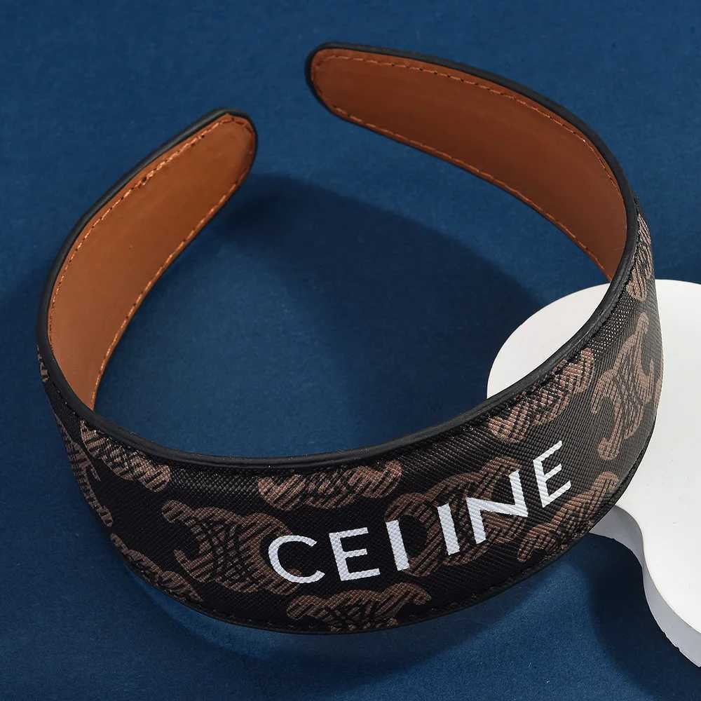 Korean classic Arc de Triphe hair band er-fine leather letter silk-screen hair accory heaear style hair clip Y251210