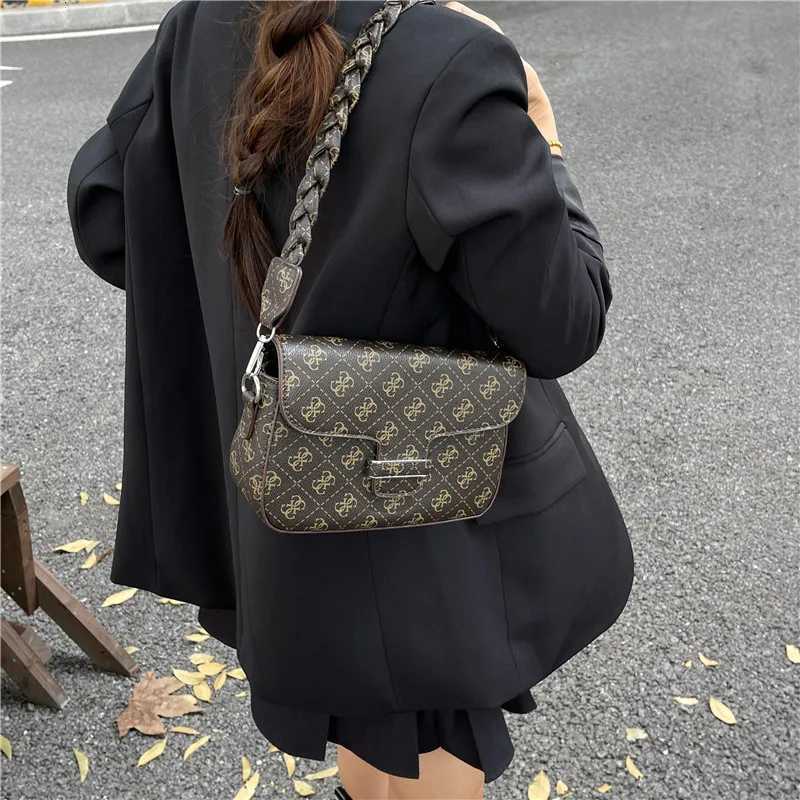 Famous wens chain shoder bag chic Parisian style wens crossbody bag luxurious and exquisite wens wallet Y251209
