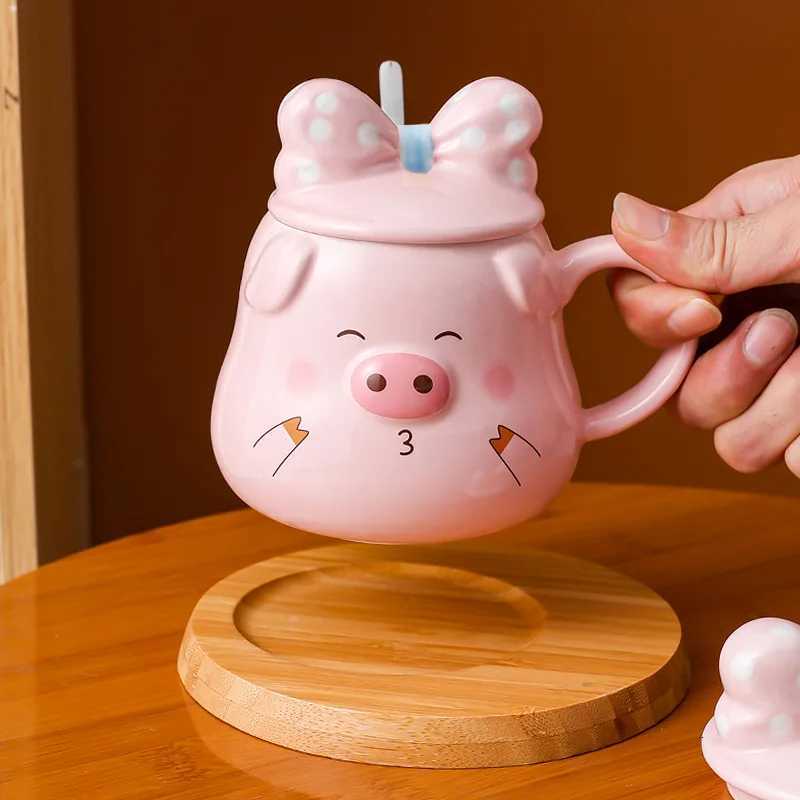 Creative Ceramic Pig Cups Cartoon Coffee Cup Covered Spoon 3D Drinkware Breakfast Milk Mug Afternoon Tea Lover Mugs Couple Gift C251210