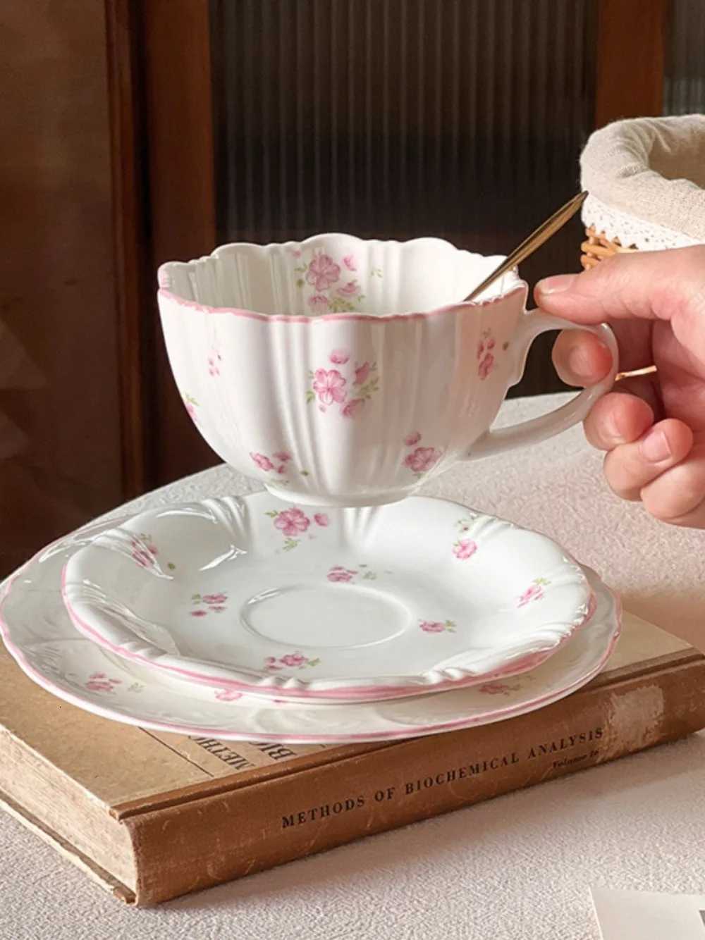 European Pink Cherry Blossoms Mugs Porcelain Cupsaucer Tableware Coffee Mug Dining Table Afternoon Tea Teacup Fruits Juice Cup C251210