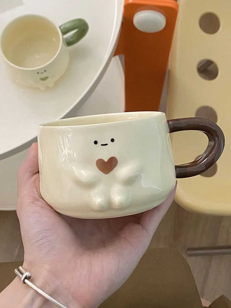 High Aesthetic Ceramic MUg with Love Three-dimensional Coffee MUgs Couple Water Cups Birthday Gift Tea Cupkawaii Cup C251210