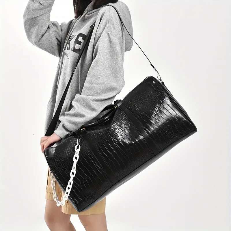 Large Capacity odile-Textured Duffel Bag with Adjustable Shoder Strap Stylish Gym Weekender Overnight Bag Y251209