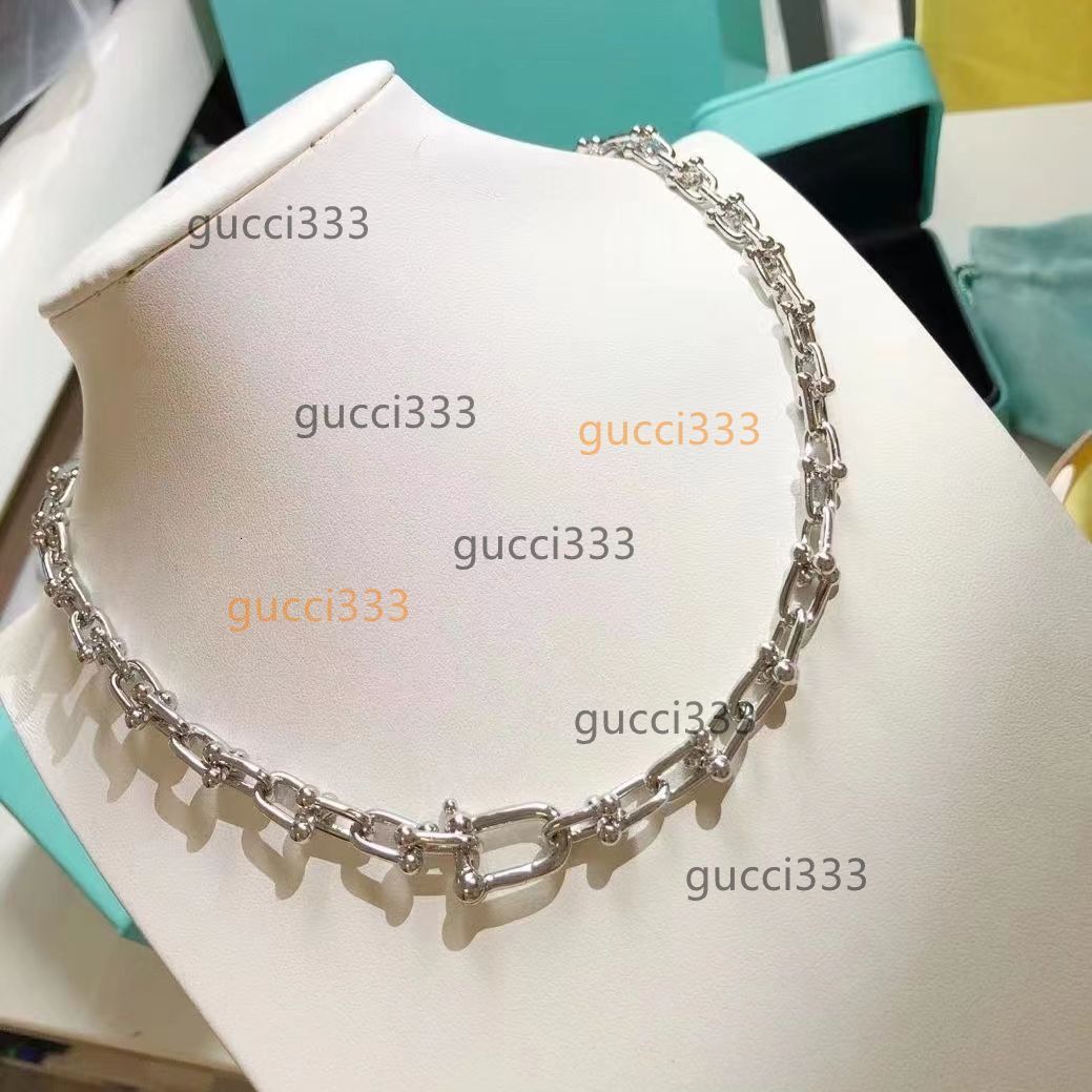 tiffamy and co pendant necklaces necklace u shape designer jewlery woman diamond tennis chain men jewelrys valentines day s25175 tiffanies tiffanyx DU22 UXG9 E Z6DD