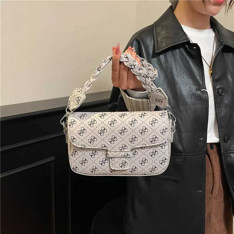 Famous wens chain shoder bag chic Parisian style wens crossbody bag luxurious and exquisite wens wallet Y251209