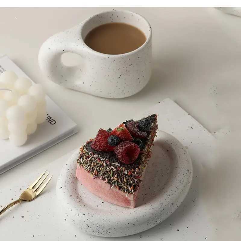 Nordic Couple Mug Personty Trend Cute Girl Living Room Coffee Table Decoration Simple Ceramic Cup C251210