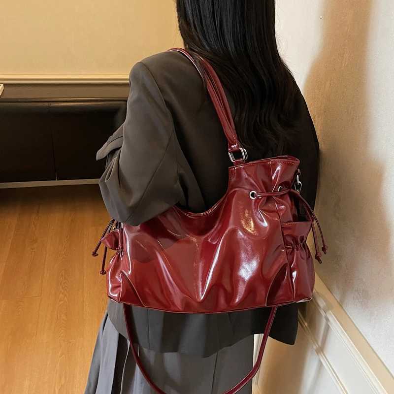 Large Capacity Wen PU Leather Handbags Messenger Bags Casual Fem Shoder Shopping Bag Fi Ladies Tote Crossbody Bag Y251209