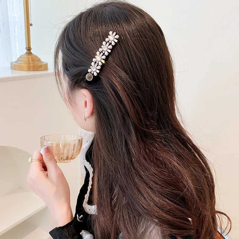 Baroque Diamond Rhinestone Pearl Barrettes For Wen Boutique Korea Fashion Palace Style Crown Long Hair Clips Vintage Hairpins Y251210