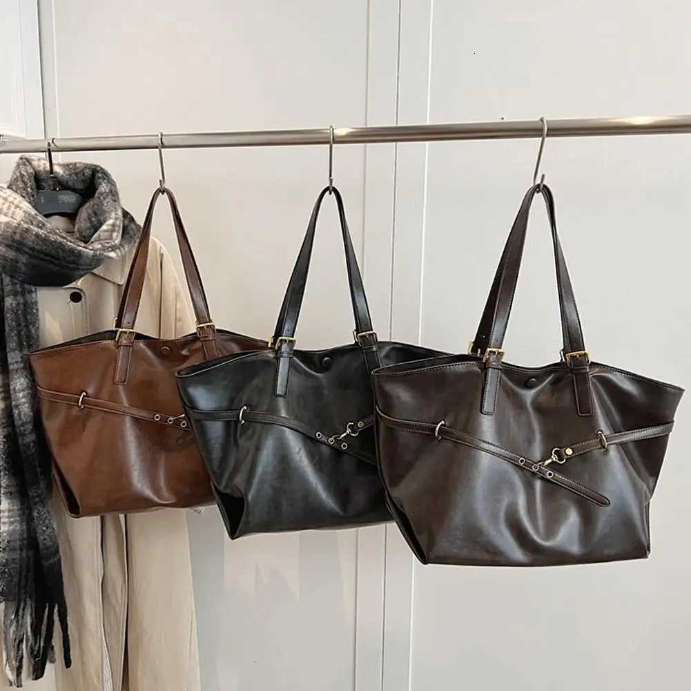 Large Capacity Casual Cmuter Tote Bag for Wen New Style Versatile Polyer Li Zipper Closure Soft PU Leather Bag Y251209