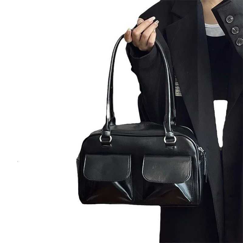 Vintage Wen Business Shoder Bags Simple Ladies Cmute Tote Bag Pu Leather Fem Underarm Bag Burgundy Large Handbags Purse Y251209