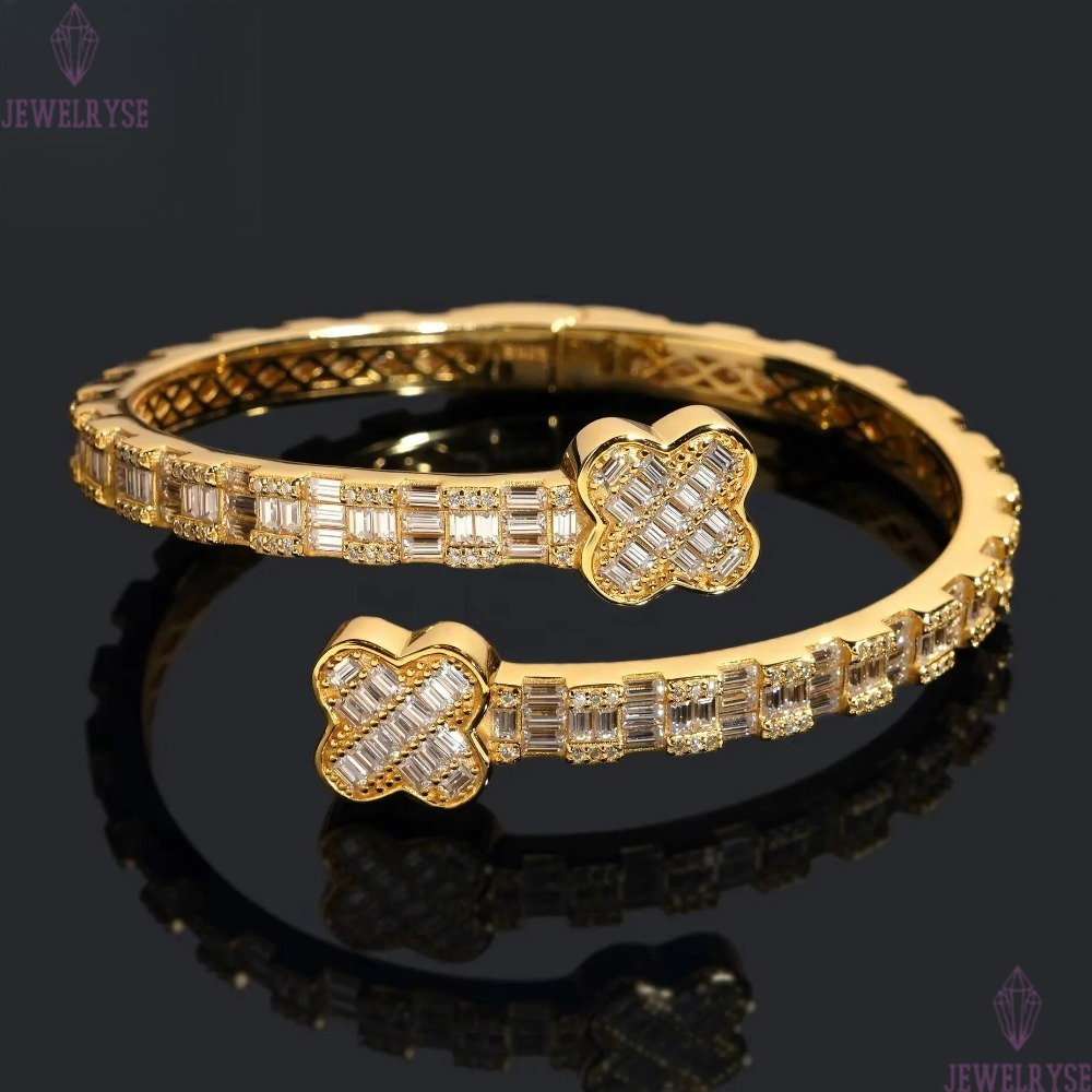 925 Sterling Silver Iced Out Hip Hop Jewelry VVS Moissanite Diamond Four Leaf Clover Bracelet Bangle Men