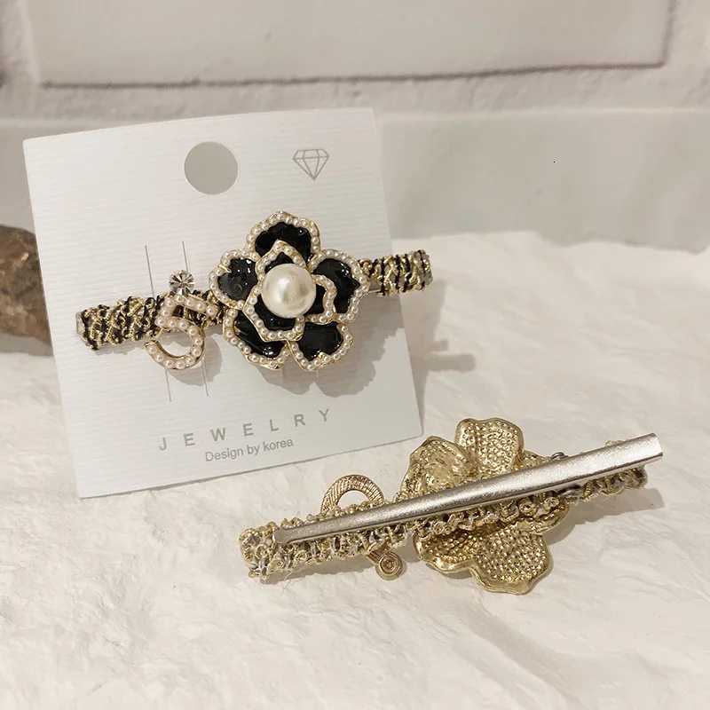luxury brand 2025 Retro lia Hair Clip Fashion Daisy Hair pin Wens Crystal Hair clip Korean hair Accories Wholes Y251210