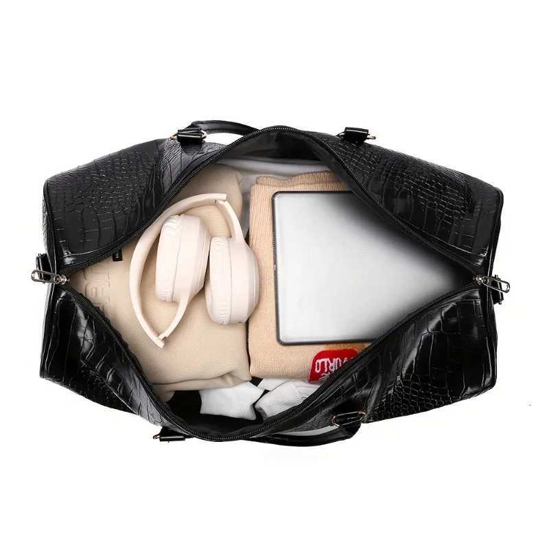 Large Capacity odile-Textured Duffel Bag with Adjustable Shoder Strap Stylish Gym Weekender Overnight Bag Y251209