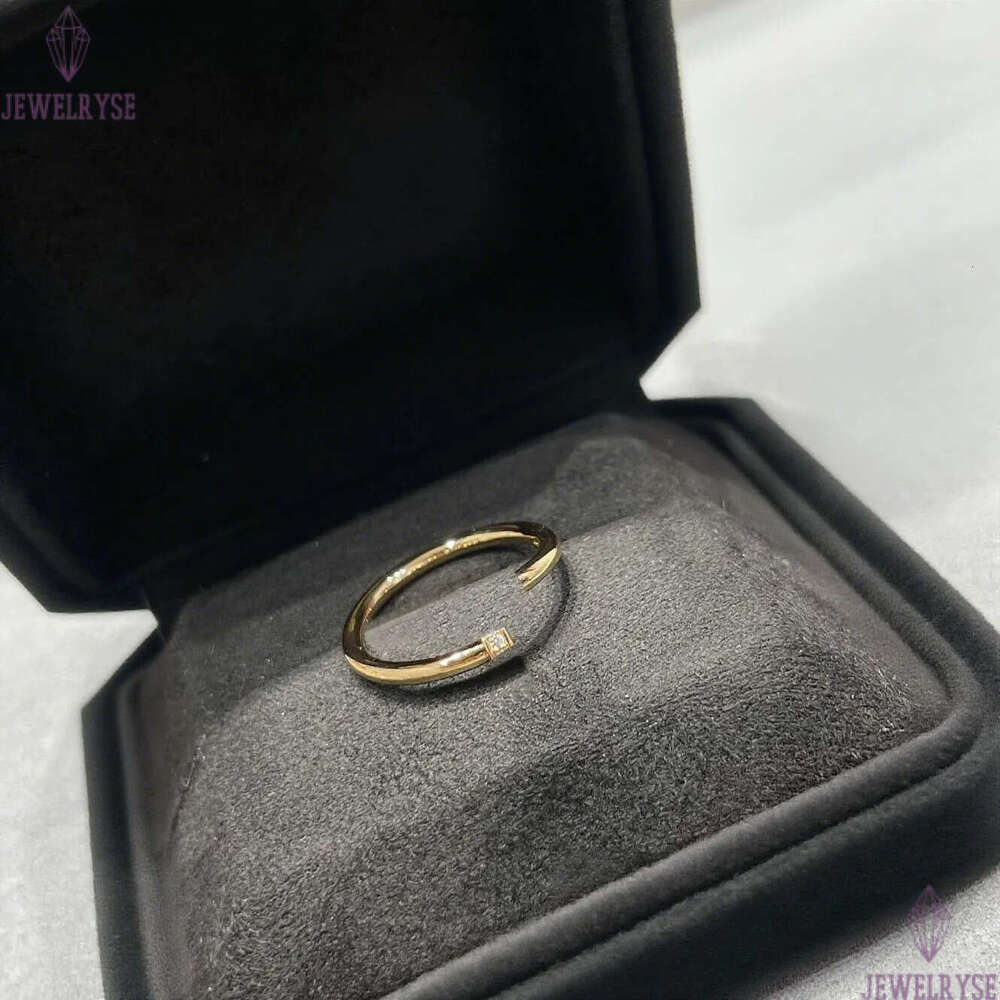 Nail Ring Luxury Designer Women Mens Top Quality V 18K Gold Plated Never Fade Couple Lover Engagement Promise Rings Diamonds Jewelry
