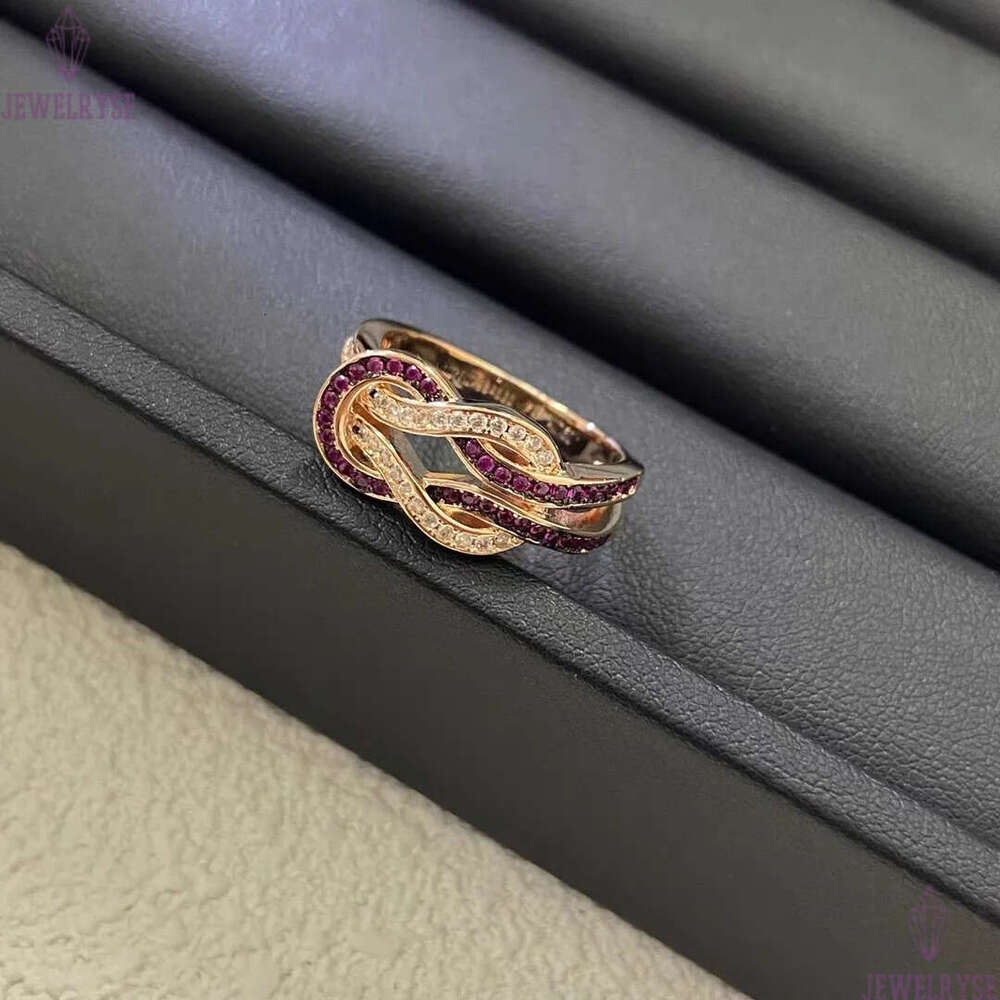 Luxury classic twist designer for women girls lovely charm red stone zircon letters 18k rose gold elegant wedding engagement ring jewelry
