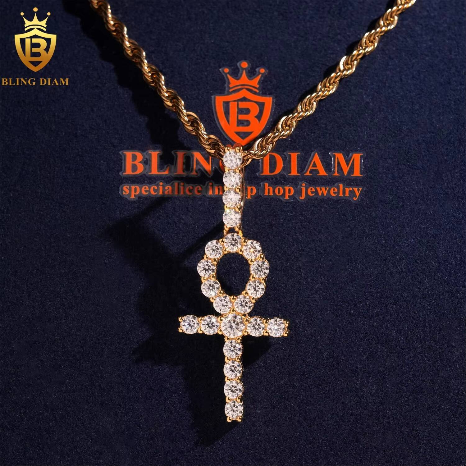 Hot Sale 925 Sterling Silver Luxury Custom Hip Hop VVS Moissanite Cross Pendant