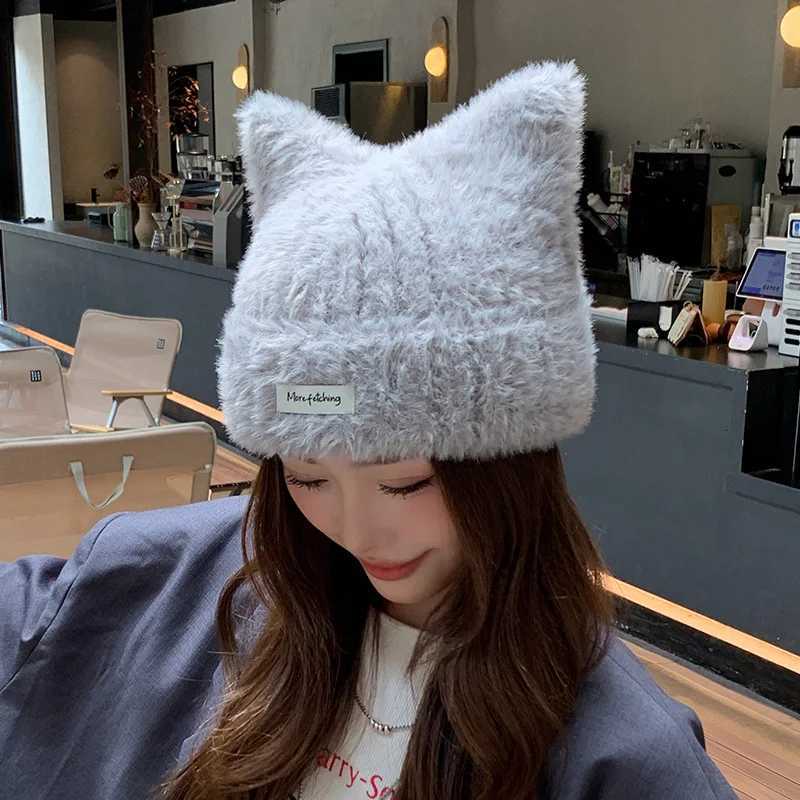 Luxury Winter New Cute Cats ears Steamed cat-ear shaped bread Ear Protection Cold Hat Thickened Warm Hat Womens Windproof Plush Hat Y251209