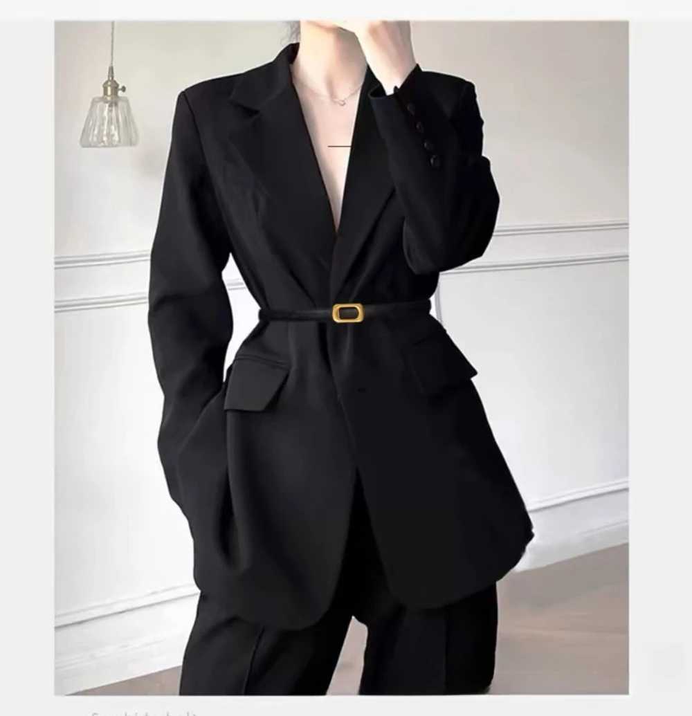 Luxury Womens Genuine Leather Belt for Jeans Fashion Versatile Black Decoration Stylish Waist Belt Y251210