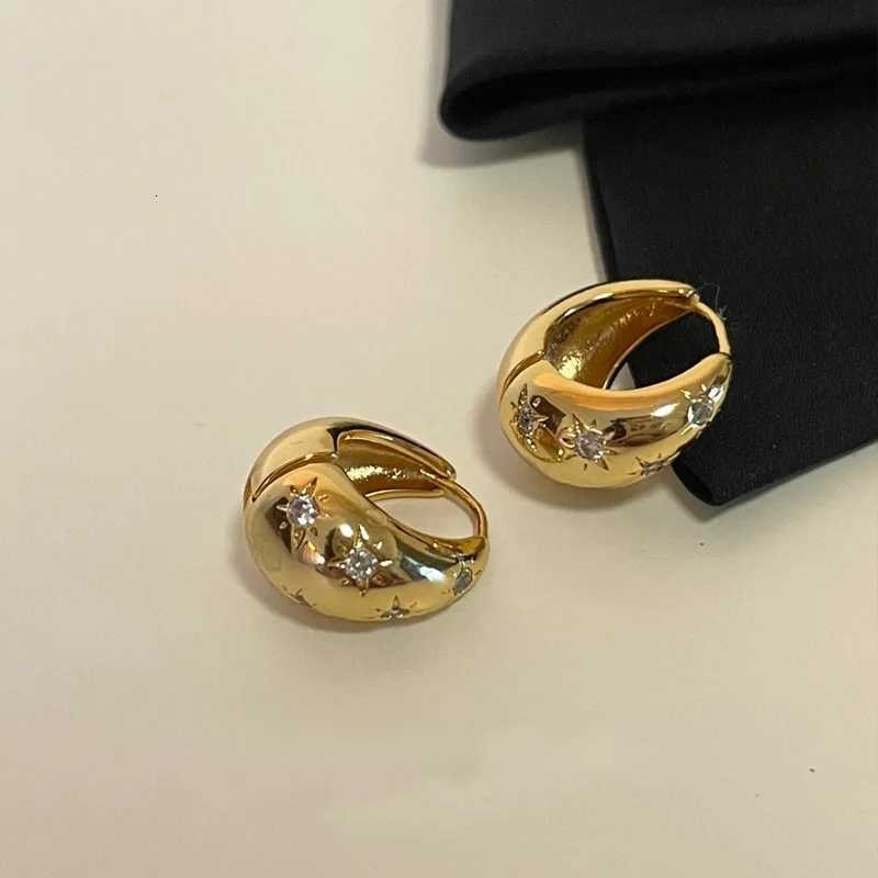 Stainl Steel Smooth Star Zircon Hoop Earrings for Wen Girls Metal Chunky Sun Rhinestone Ear Buckle Punk Y2K Elegent Jewelry Y251210