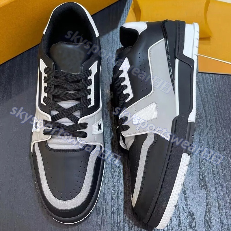 Designer Casual Sho… - image