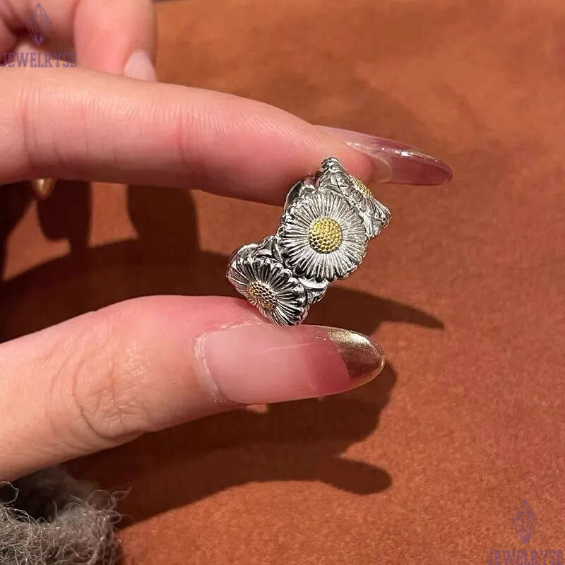 2025 summe new cute daisy designer rings for women luxury italy retro vintage gold silver ring jewelry open size