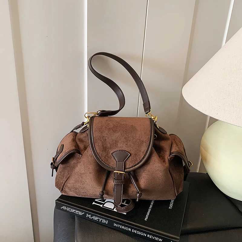 2025 Autumn Winter New Fi Faux Suede Shoder Bags Solid Large Capacity Stylish Design Crossbody Bags for Wen Y251209