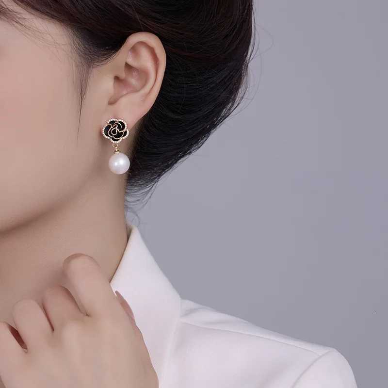 New French Fashionable Luxury Gla lia Imitation Pearl Earrings Wens Gifts Banquet Jewelry 2025 Y251210