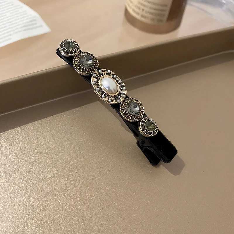 Baroque Diamond Rhinestone Pearl Barrettes For Wen Boutique Korea Fashion Palace Style Crown Long Hair Clips Vintage Hairpins Y251210