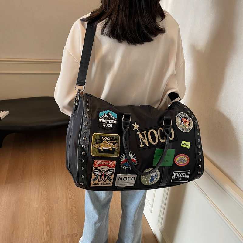 Tide Cool Short Trip Bag Fi Large Capacity Crossbody Bag Weekend Travel Handbag Men And Wens Models Designer Models Y251209