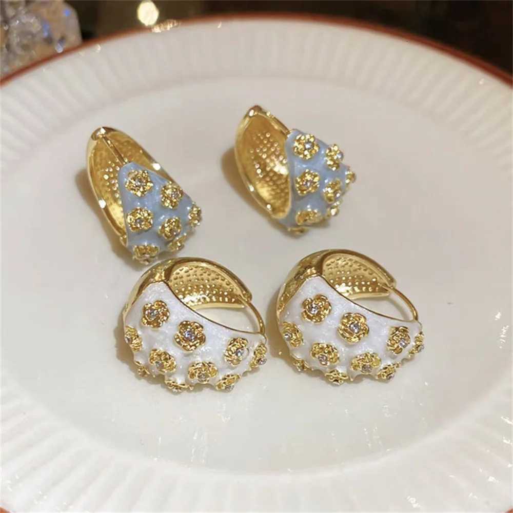 Fashion Elegant Charming Rose wer Paved Hoop Earrings For Wen Vintage Rantic Wen Jewelry Gift e White Y251210