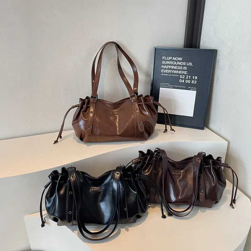 Light Luxury Brand Designer Shoder Bag Korean-style Fi Crossbody Bag Trendy Cmuter Bag Simple High-end Wen Bags Y251209