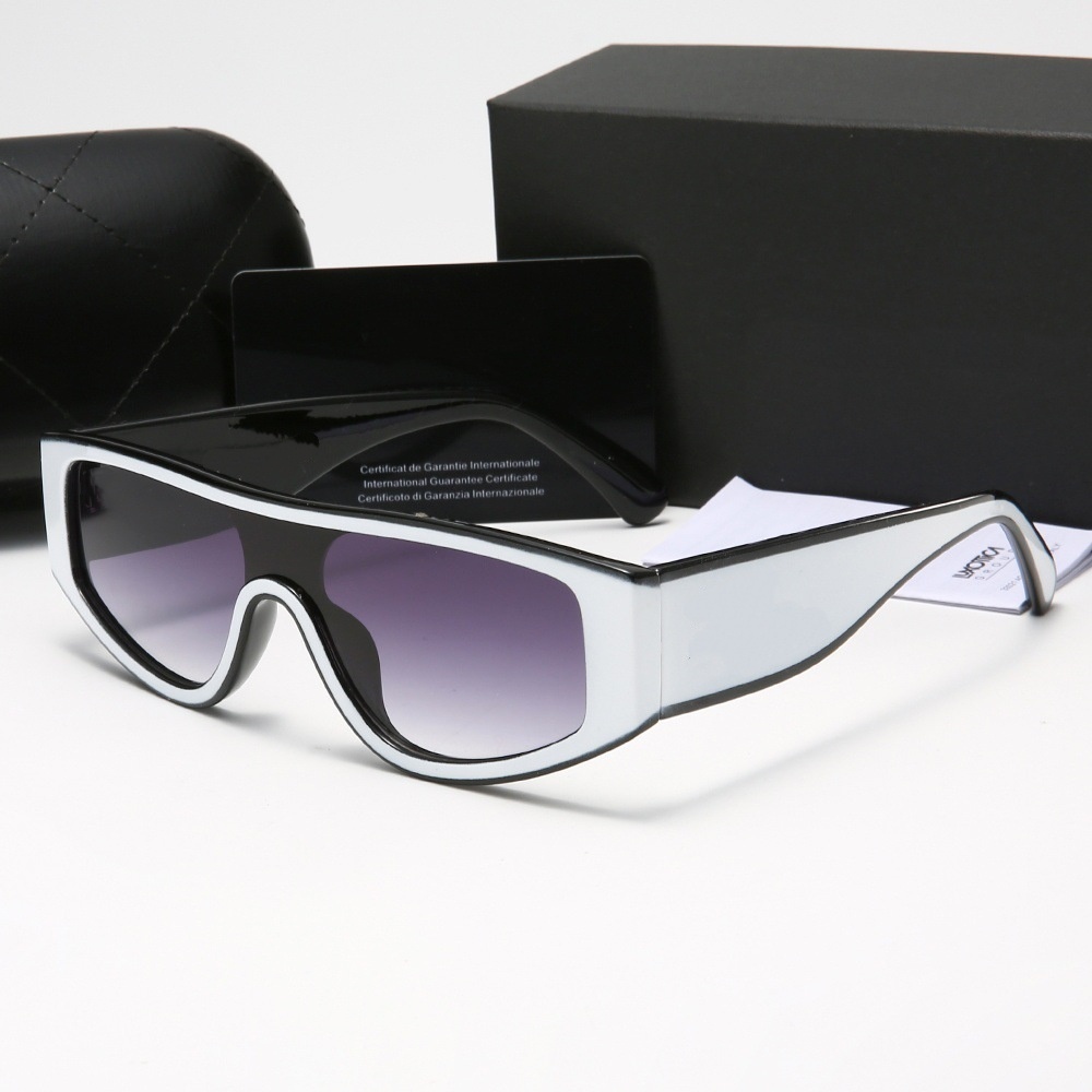 2026 Luxury Designer Sunglasses Men For Women Classic Rectangle Eyeglasses Beach Shading polarized UV400 protection Glasses With Box Case ch6057 Y2602