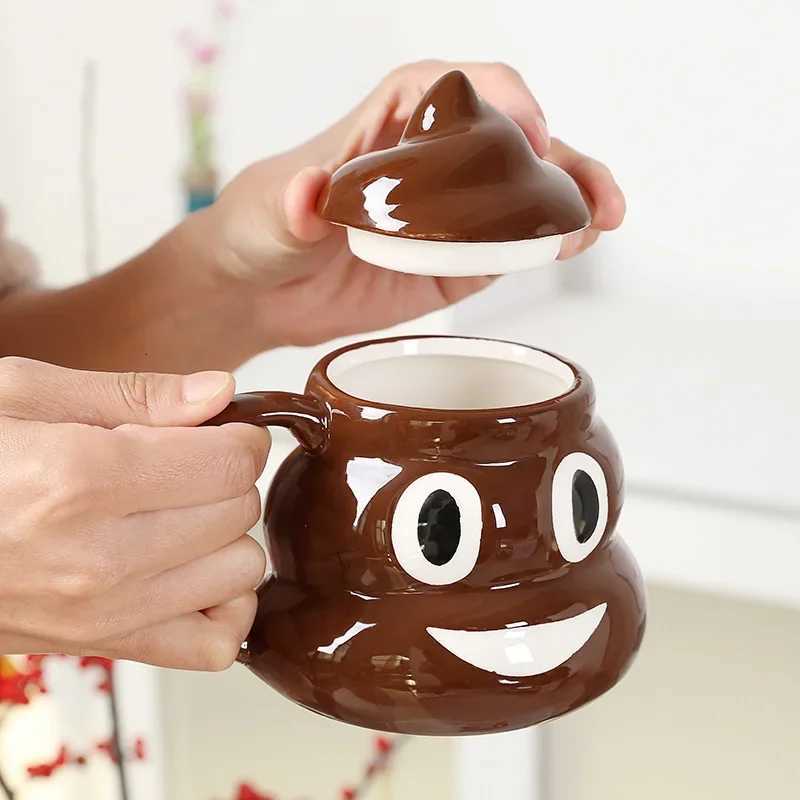 1PC 400ML Poop Coffee Cups Funny Mugs Cartoon Coffee Milk Mug Porcelain Water Cup With Handgrip Lid Tea Cup Office Drinkware C251210