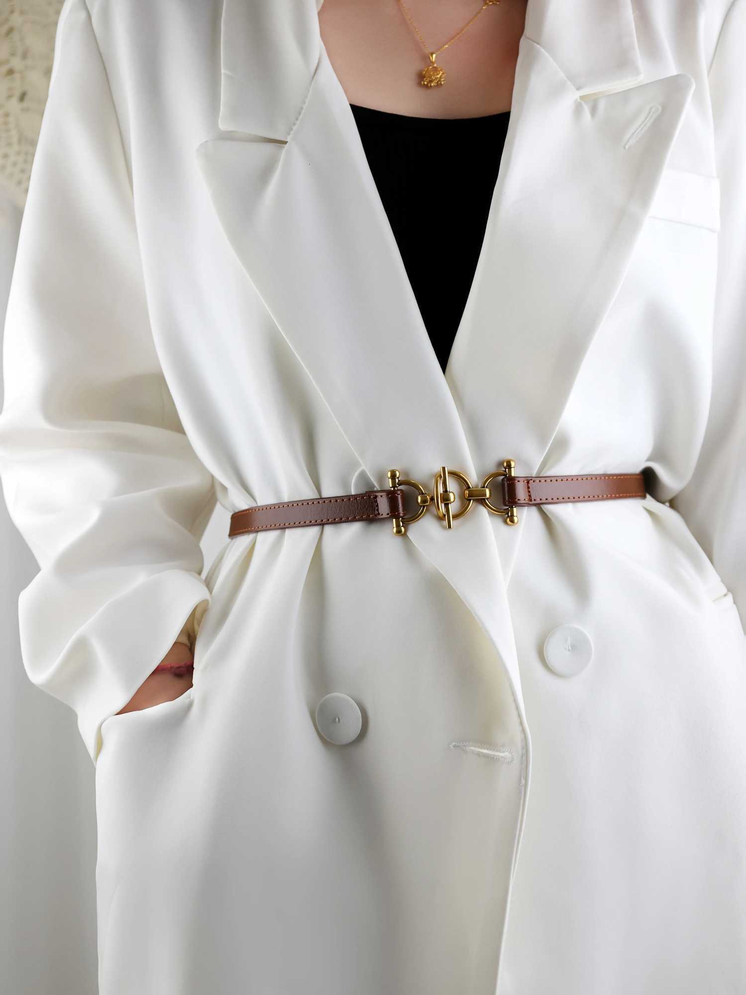 Luxury New Luxury Women Belt Classic Solid Color Leather Skinny Belts Thin Waist Belts for Dresses with Alloy Buckle Slim Waistband Y251210