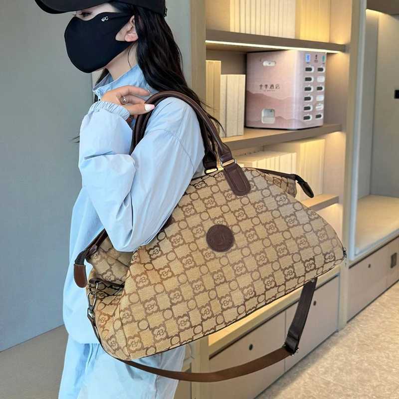 Wen Large Capacity Oxford Cloth Travel Bag Fitness bag Shoder Bag Crossbody Cmuting Short Distance Business Bag Y251209