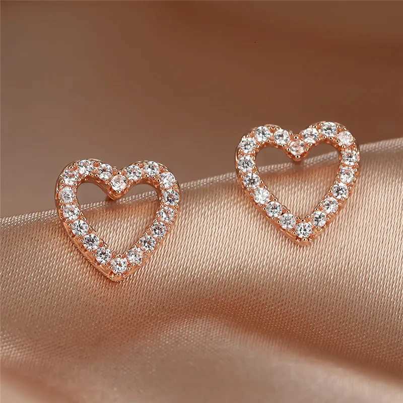 Dainty Fem Crystal Earring Black Rose Gold Sier Color Stud Earrings Simple White Zircon Wedding Jewelry For Wen Y251210