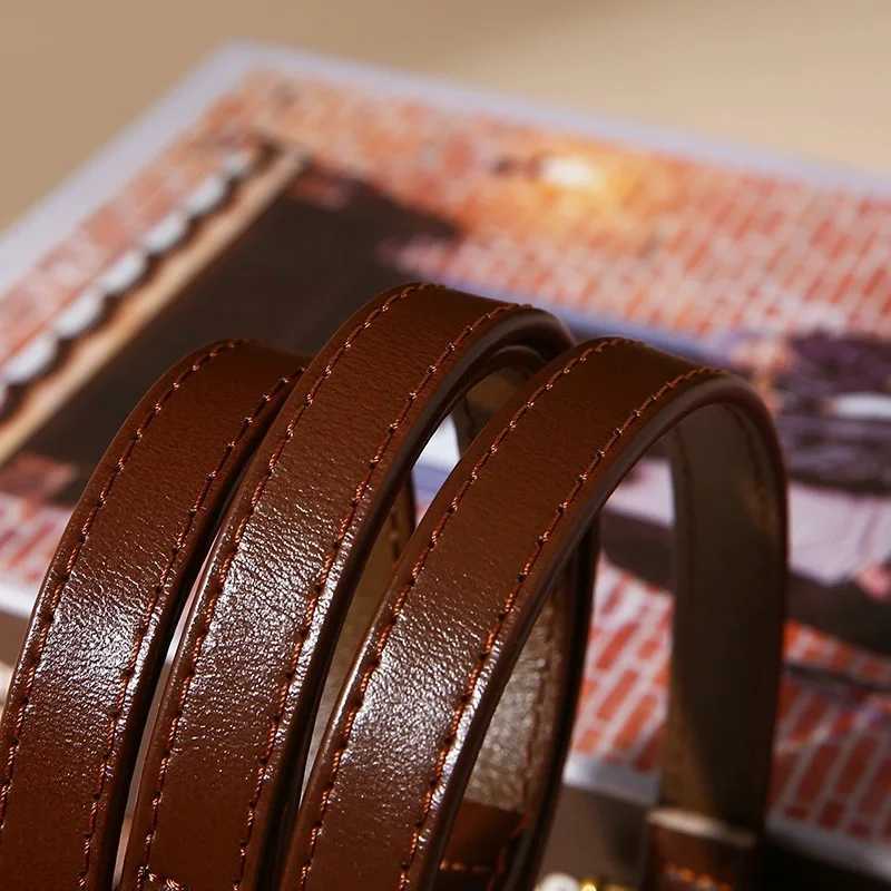 Luxury New Luxury Women Belt Classic Solid Color Leather Skinny Belts Thin Waist Belts for Dresses with Alloy Buckle Slim Waistband Y251210