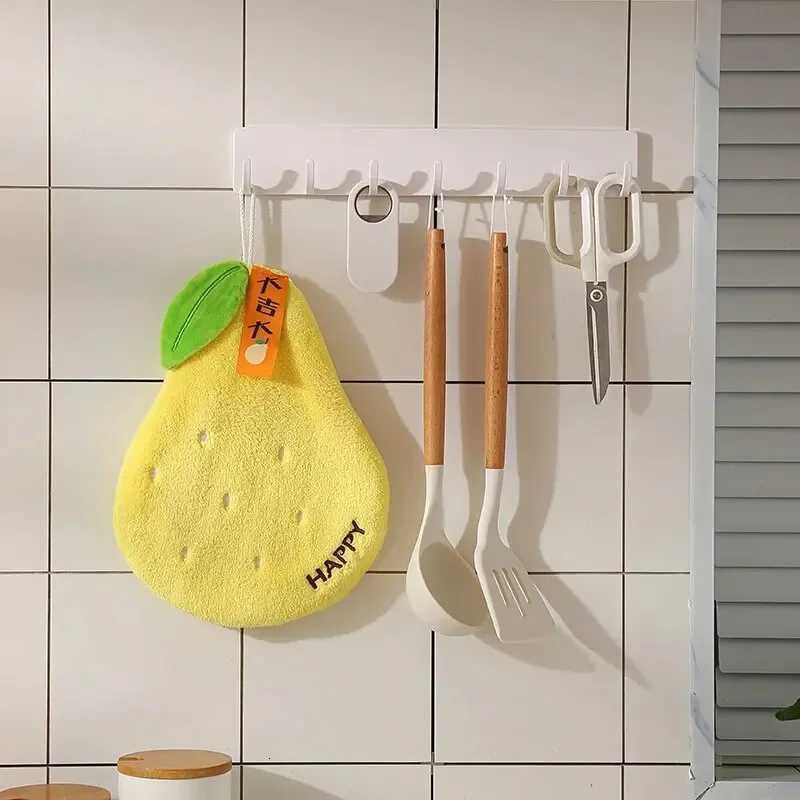 Hanging Coral Fleece Creative Fruit Hand Towel Kitchen Home Lazy Hand Towel Thickened Absorbent Kids Towel C251210
