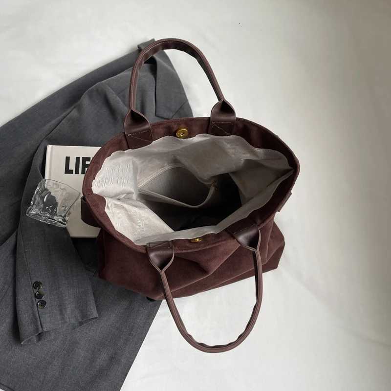 LEFTSIDE Wen PU Leather Crossbody Bag 2025 Winter Trend Short Handle Shoder Bag Luxury Designer Handbags and Purses Y251209