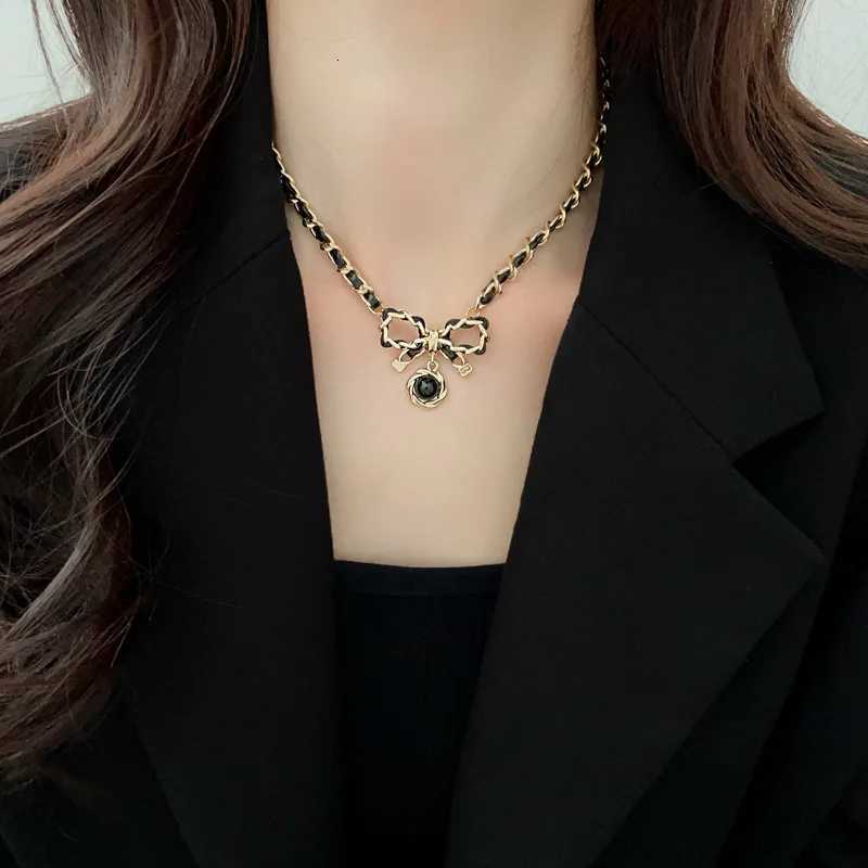 Fashion Number 5 Black Bow Earrings Necklace for Wen Jewelry Gold Plated Mental Knot Sier Needle Hypoallergenic Gift Z233 Y251210