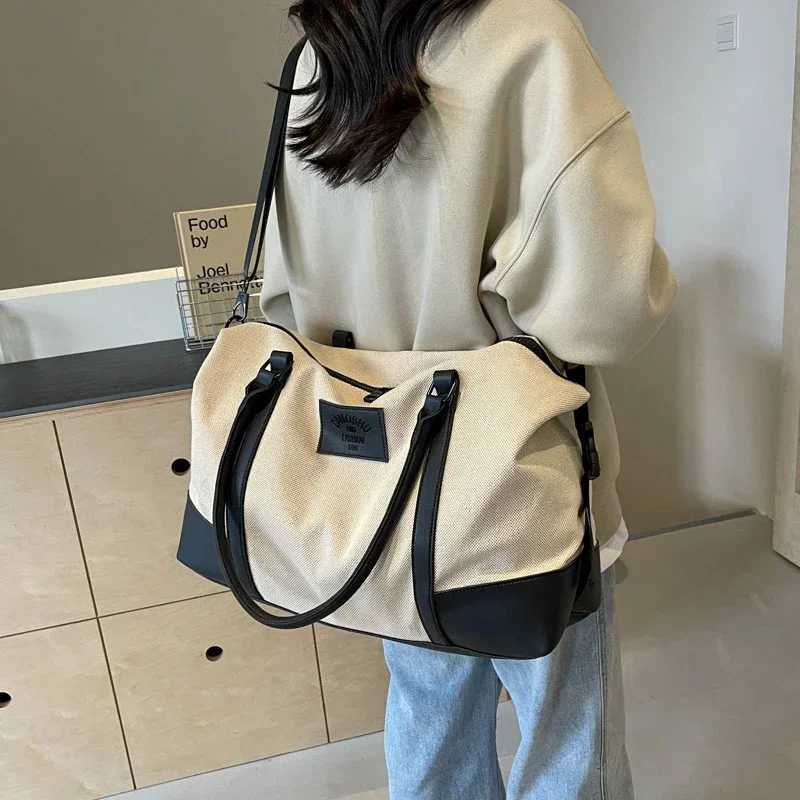 Color Mahing Casual Canvas PU Travel Bags Large Capacity High Quality Sense of Luxury Shoder Bags for Wen 2025 New Style Y251209