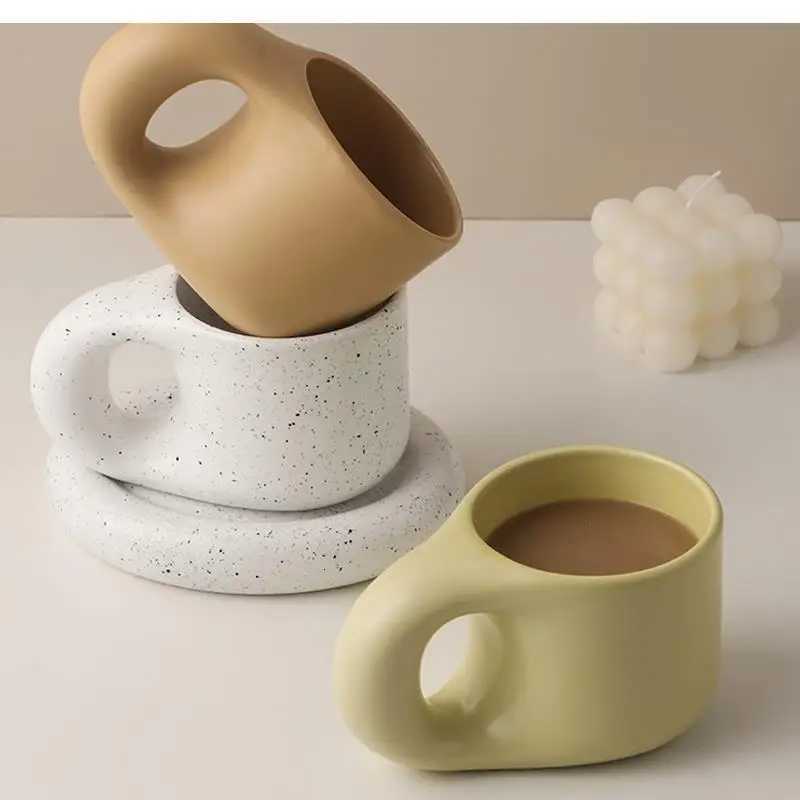 Nordic Couple Mug Personty Trend Cute Girl Living Room Coffee Table Decoration Simple Ceramic Cup C251210